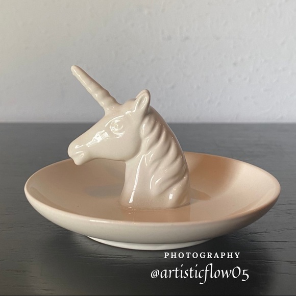 NEW! Ceramic Unicorn Trinket Tray Ring Holder - Picture 4 of 8